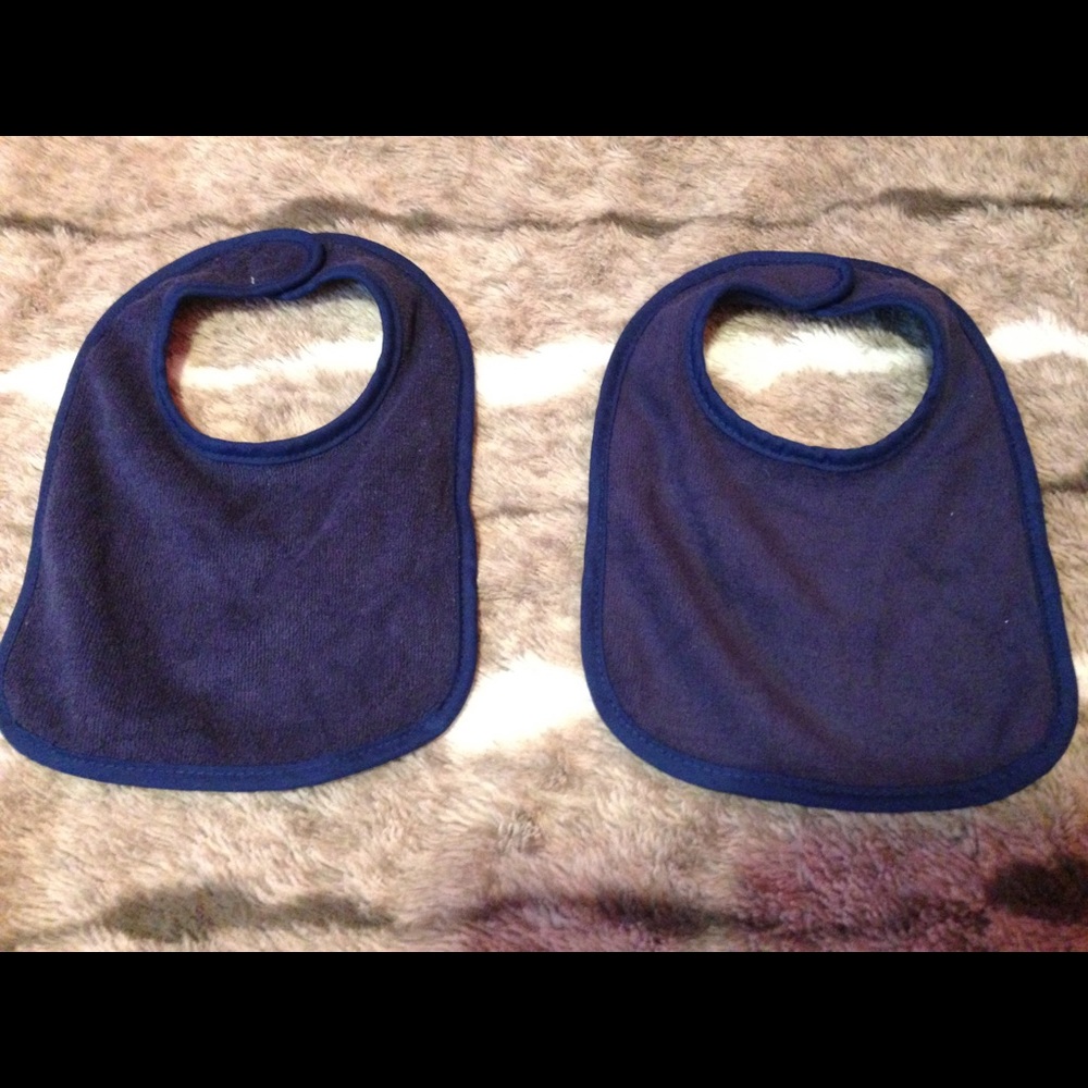 Bibs - Picture 3 of 5